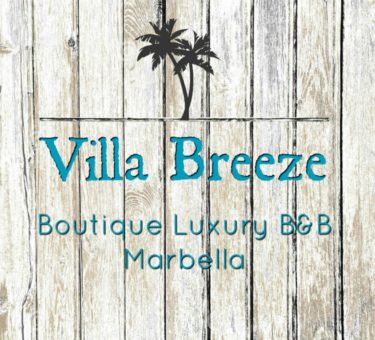 villa breeze logo with palms2 high.res